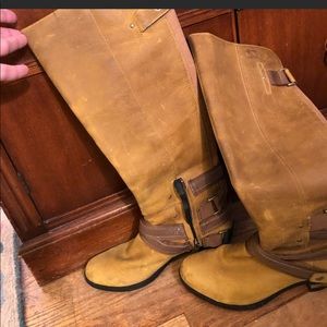 Sorel Lola Boots - RESERVED